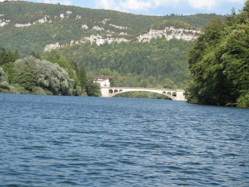 Auberge De Thoire Thoirette Exterior foto